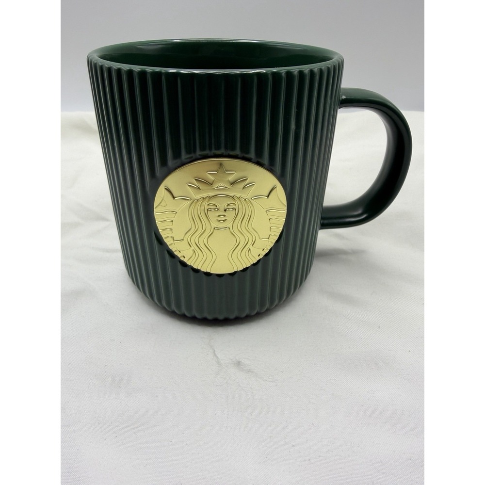 Starbucks 2025 Limited Edition Green Pleated w/ Gold Medallion Mug 14 oz